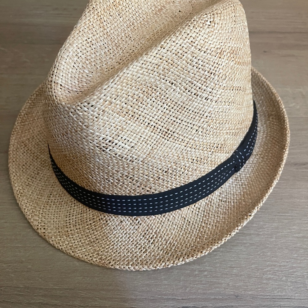 Aqua Spring Hat. - Picture 3 of 3